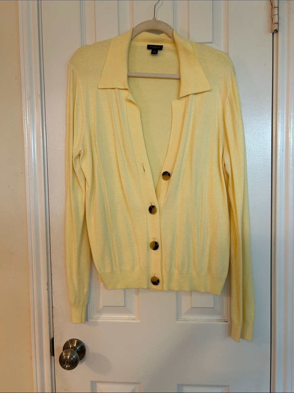 Ann Taylor Soft Pale Yellow Collared Button Cardigan